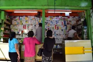 Farmacia en Yangon, Myanmar