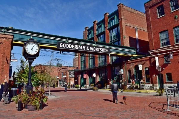 la antigua destilería de Gooderham and Worts