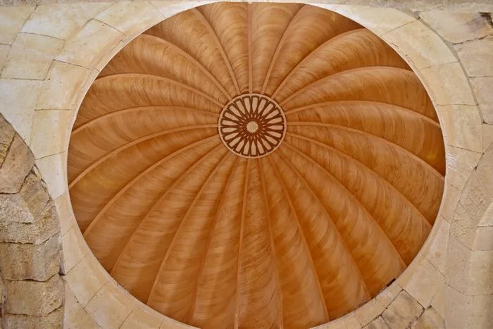 Una de las cúpulas restauradas de Qasr Hammam As-Sarah.