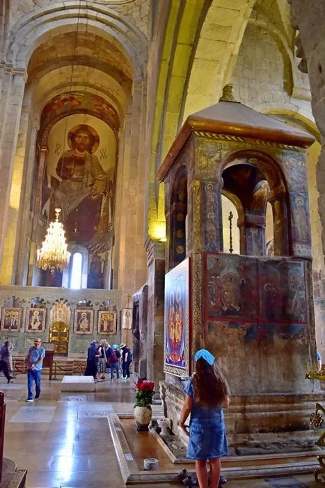 Interior de la Catedral de Svetitsjoveli