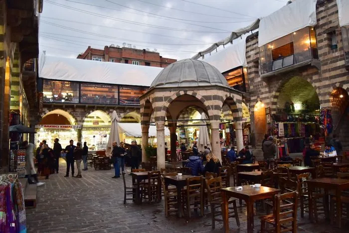 Interior del Caravasar Tarihi Hasan Paşa Hanı