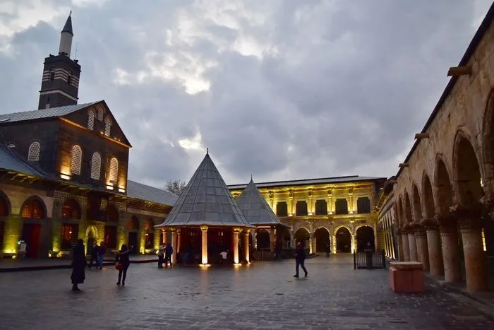 Gran mezquita de Diyarbakir