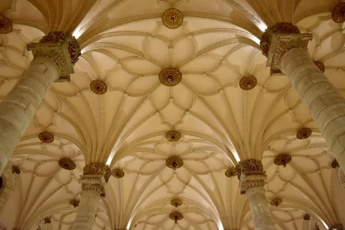 Bóvedas de la Lonja de Zaragoza.