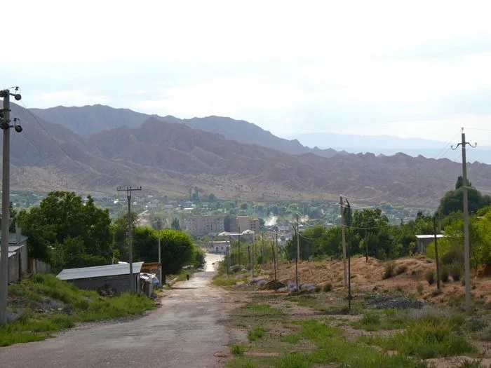 Calles del pueblo de Kaji Say