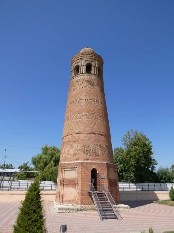 Minarete de Uzgen