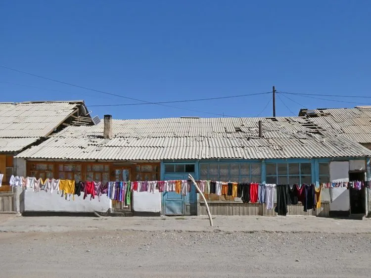 Ropa tendida en Murgab