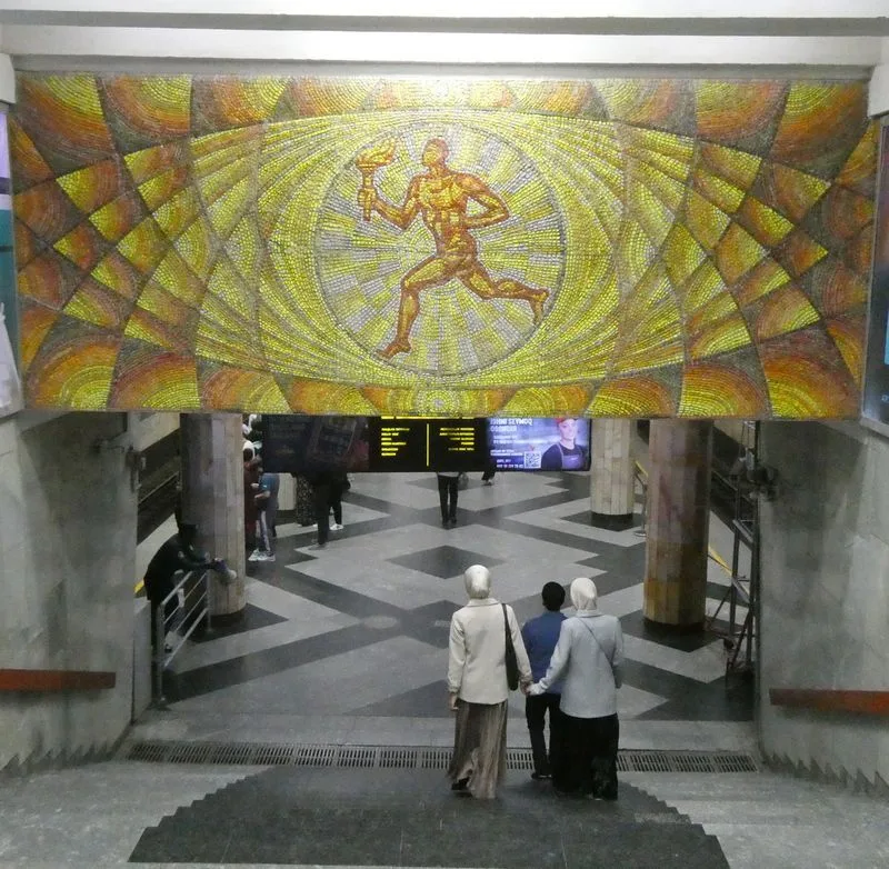 Mosaico soviético en Taskent