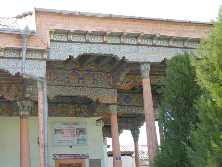 Mezquita Hauz i Sangin