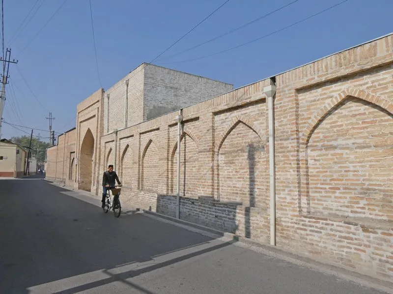 Madraza Dasturkhonchi