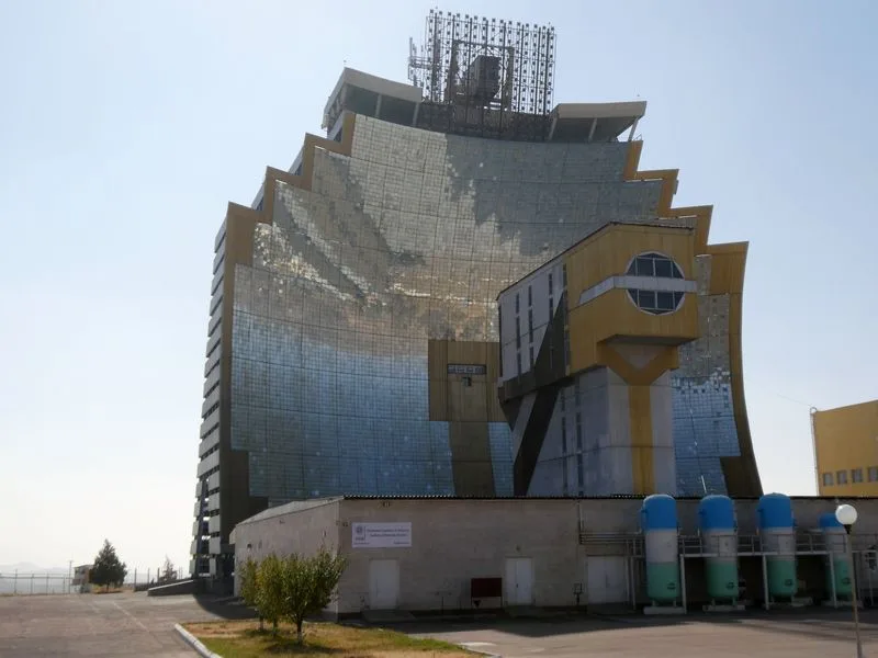Horno solar de Uzbekistán