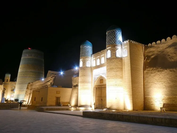 Fortaleza Kunia Ark